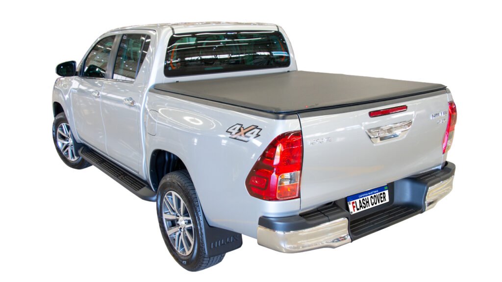 Best-selling pickup trucks in Brazil 5 Hilux Cabine Dupla RO194P 6
