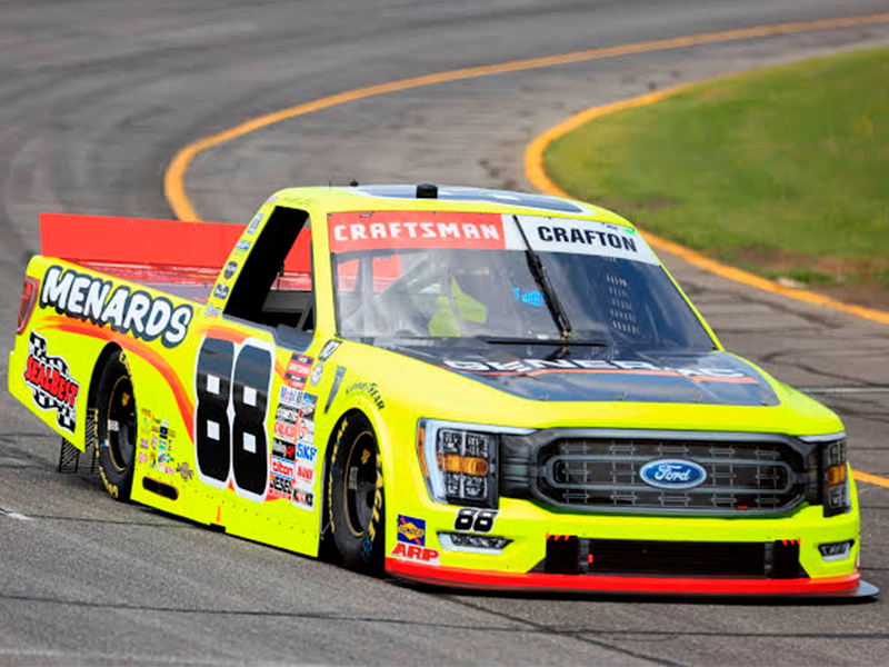 800X600NASCAR1 1